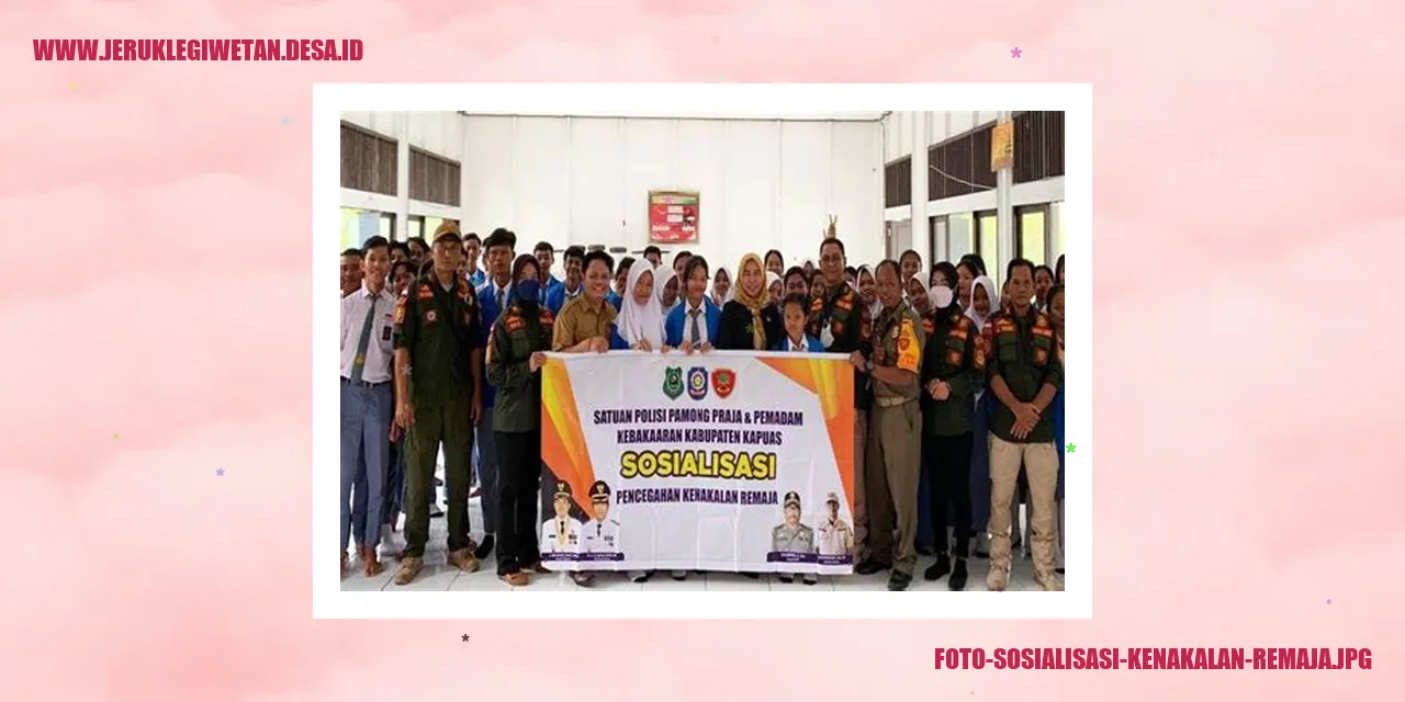 Mencegah Sejak Dini: Sosialisasi Terhadap Kenakalan Remaja di Desa Jeruklegi Wetan